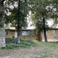 Ozark living on 317 - Acres 2 Houses 3 ponds Fenced Fulton County Arkansas