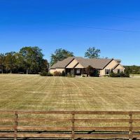 Country Estate with 4 BR 4.5 Bath Home 30 Acres in SW MS images 2