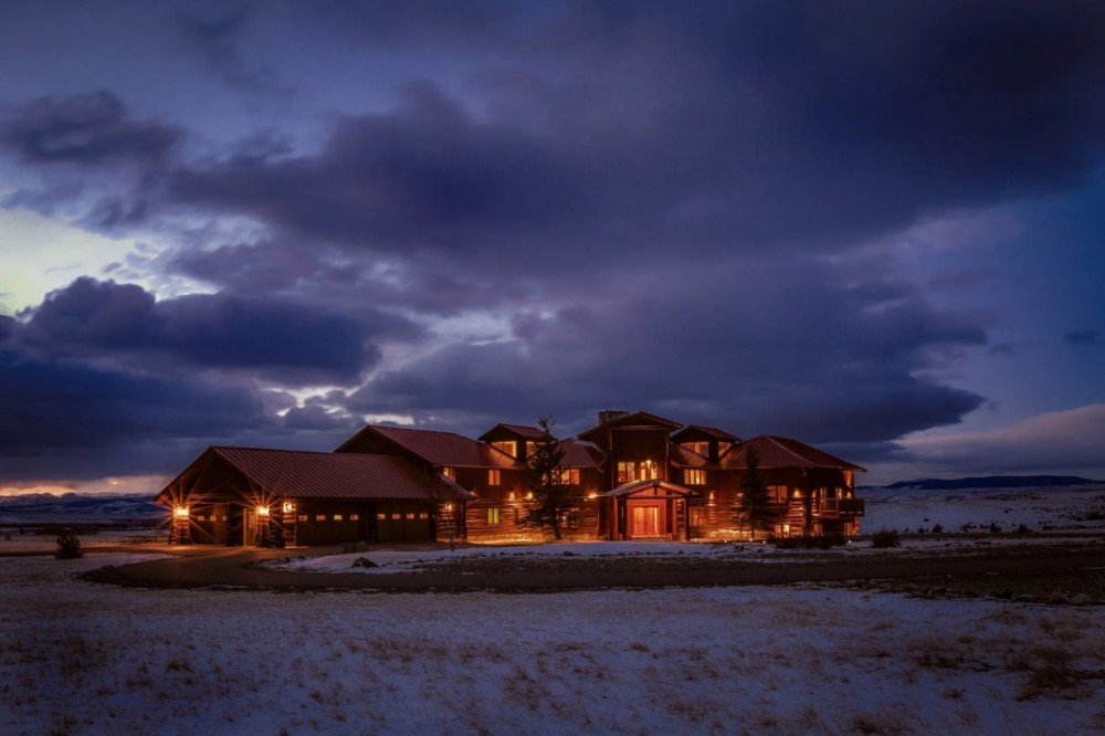 Shields River Lodge featured image
