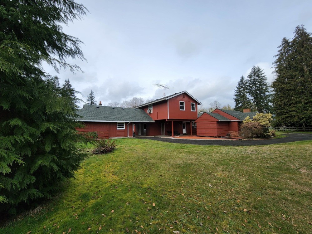 Devil s Bluff Ranch featured image
