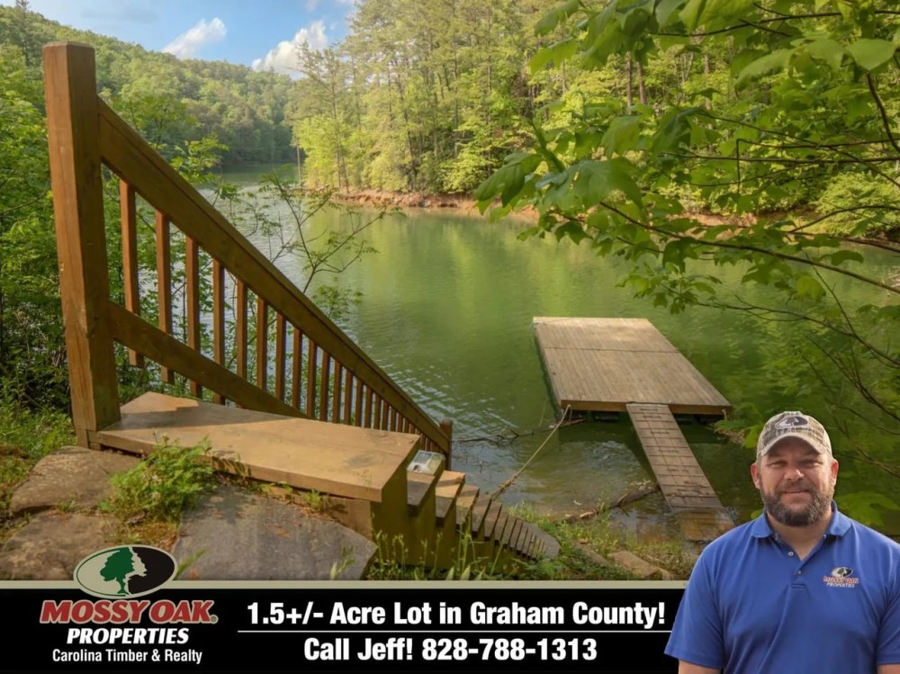 1.5 -AC RARE LAKEFRONT LOT 10 featured image