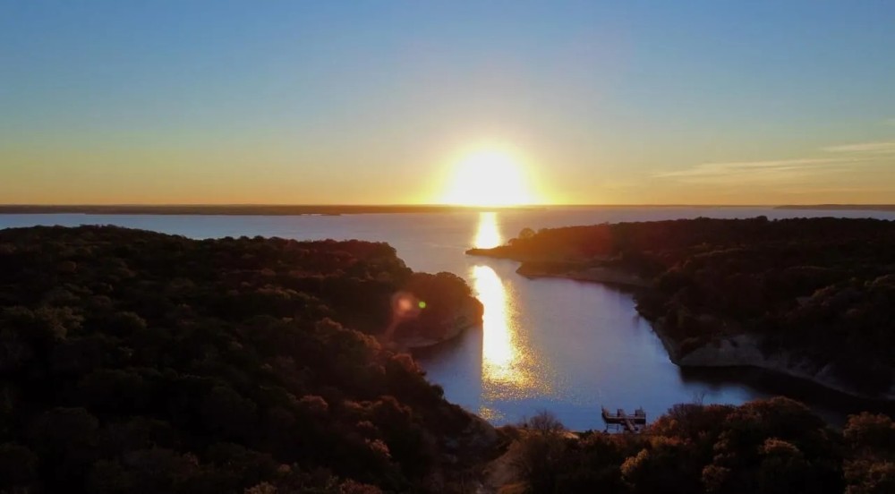 Lake Whitney Getaway featured image