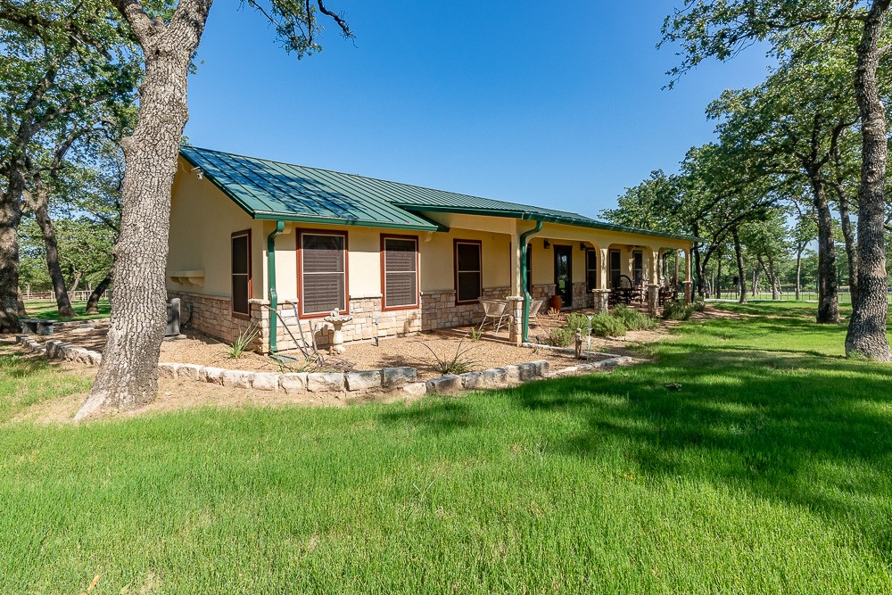 9 Acre Scenic Horse Property featured image