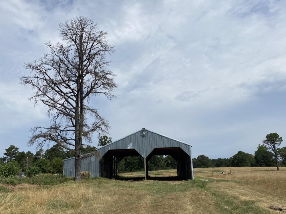 30 - Acres Located in Melbourne AR Pasture Land Barn Pond featured image