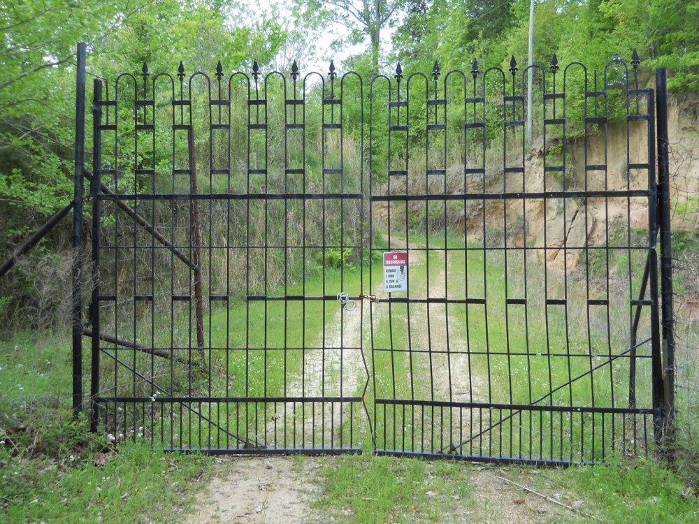263 - Acres High Fence Tract in Wilkinson County MS featured image