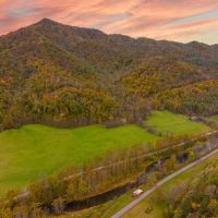 690 - Acre RARE Riverfront Pasture Land