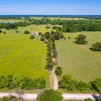 400 Acre Cattle Ranch Hunting Property with home