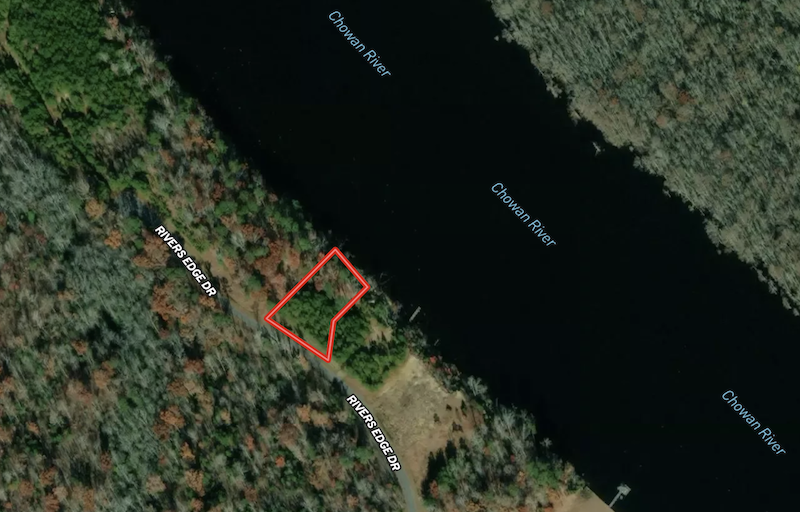 REDUCED .72 acre Waterfront Building Lot For Sale on the Chowan River in Riversedge Subdivision featured image