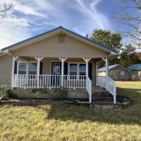 Cute Farm House 2 shops 10 - Acres Franklin AR Izard County images 1