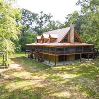 3 Bed 2.5 Bath Lodge for Sale on Creek in Amite County MS images 3