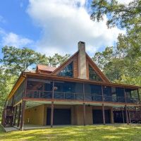 3 Bed 2.5 Bath Lodge for Sale on Creek in Amite County MS images 4