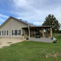 160 - Acres House New Horse Barn High Tensile Fencing Hay Barn Shop Garage High Tensile Fencing Ash Flat AR images 2