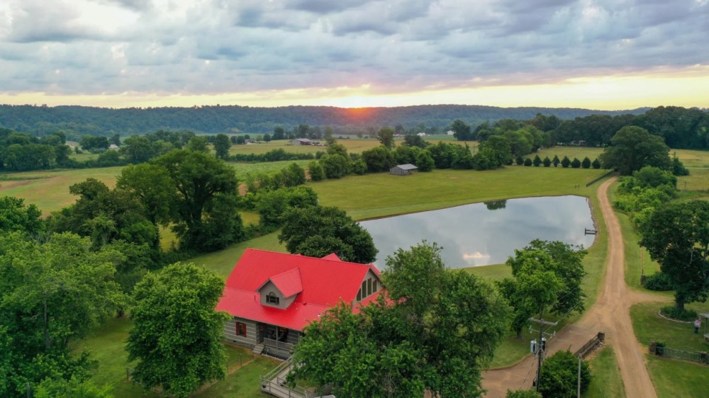 Middle Tennessee Riverfront Paradise featured image