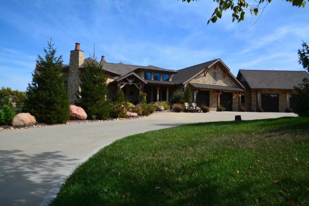 Skyline View Estate featured image