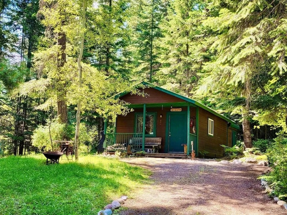 Whitepine Creek Off-Grid Escape featured image
