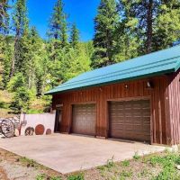 Whitepine Creek Off-Grid Escape images 5