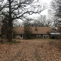 120 acres with 4 bedroom house for year round lease