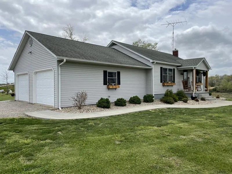 46 Acre Illinois Combination Farm with Home for Sale Jackson County featured image
