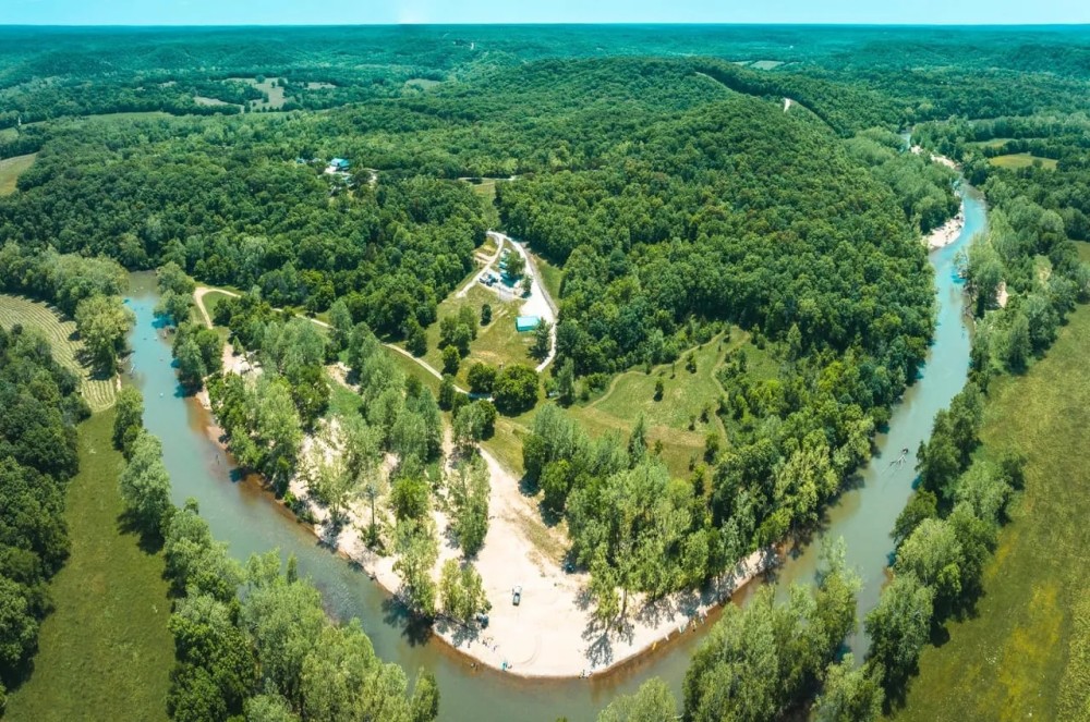 Big Niangua River Resort - Hunting Land for Sale - HuntingLocator.com