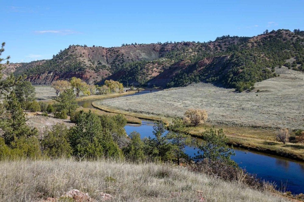 Lazy XY Ranch featured image