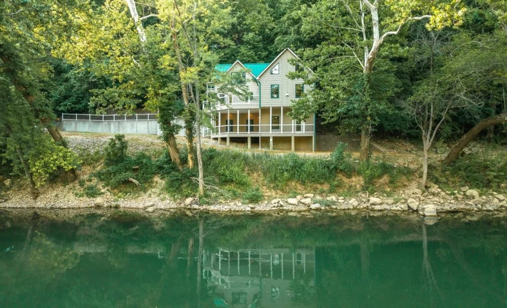 The Author s Cabin on the Gasconade River featured image