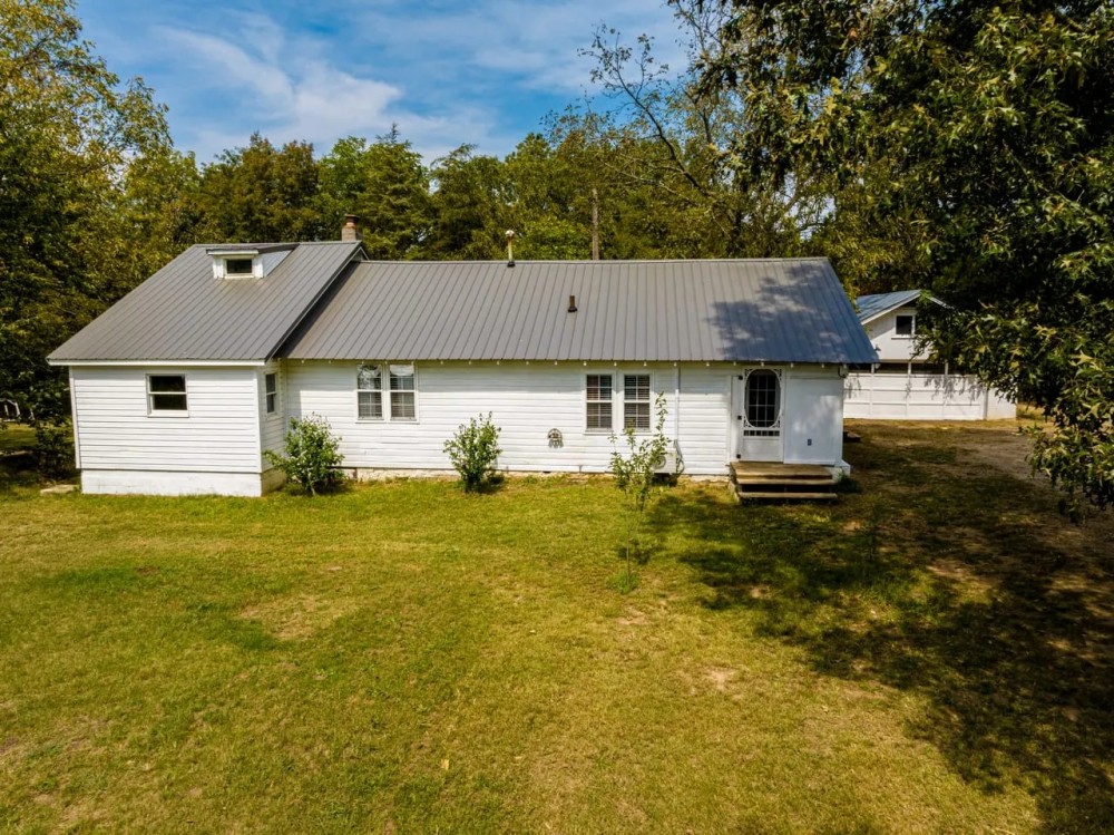 13 - Acres Home 4 Bedrooms 1 Bath Evening Shade Arkansas featured image
