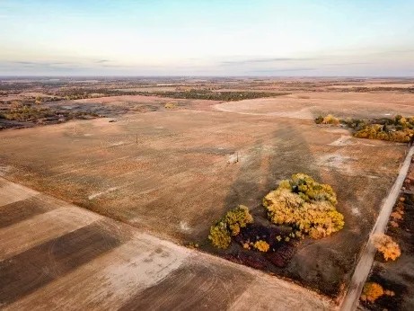 Stafford County Cropland and Oil featured image