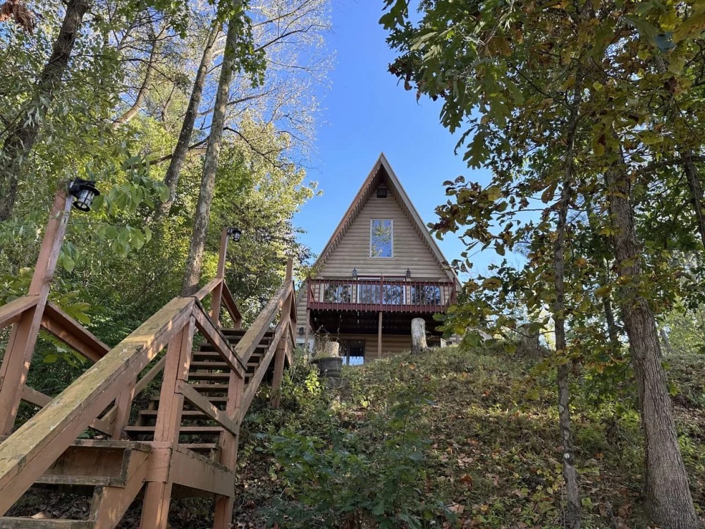 4885 S Whippoorwill Lake Drive featured image