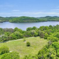 63.54 beautiful acres with excellent lake views located in Smith County TN