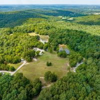 1930 - Acres Hunting Land 3 Cabins Equipment Turn-key Lawrence County Arkansas images 2