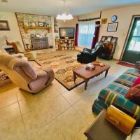 Home and 10 acres Mt. Hermon LA images 4