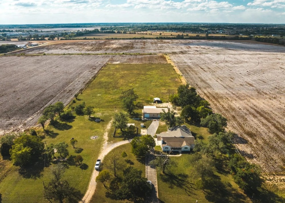 Scott County Farmhouse featured image