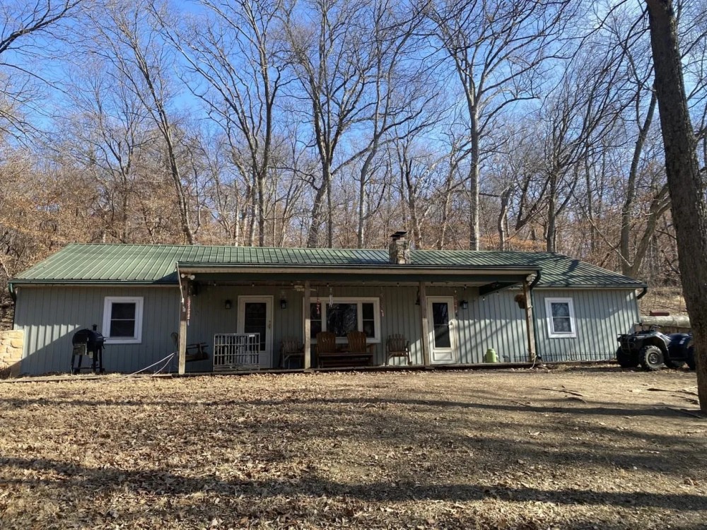 30 Acres w Home Secluded Ray County MO featured image