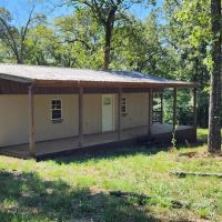 Tiny rustic barndo cabin on 2.5 - acres Evening Shade Arkansas