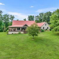 100 Acres in Clay County Tennessee - Private Retreat with Spacious House and Abundant Land images 2