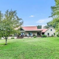100 Acres in Clay County Tennessee - Private Retreat with Spacious House and Abundant Land images 4