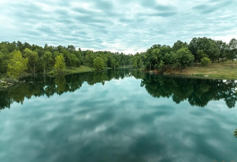 Moberly Oasis Lake Lot Tract 19 featured image