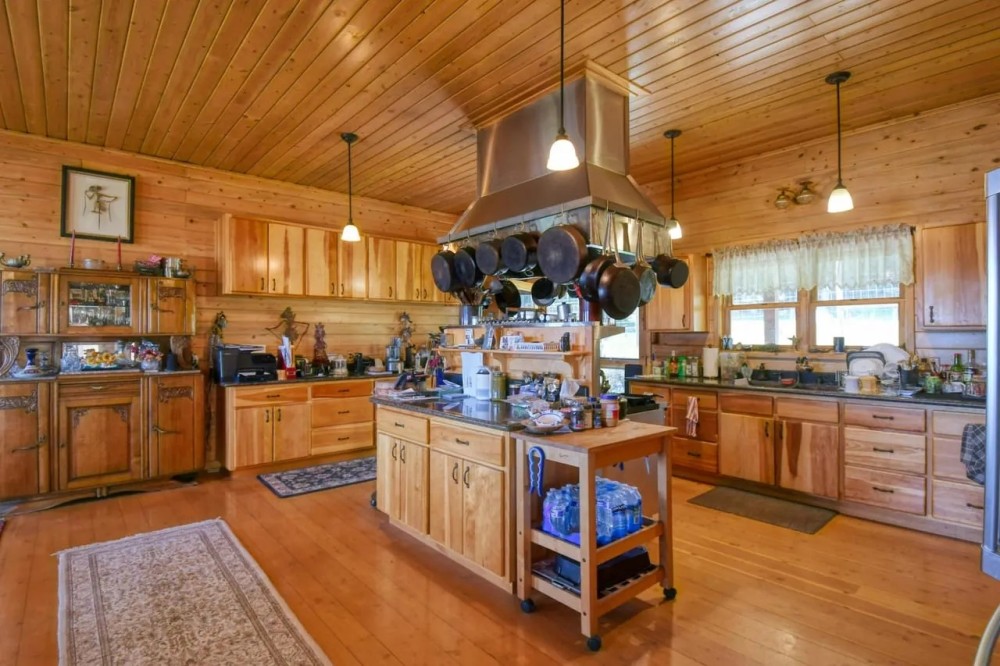 Shy Mountain Off-Grid Ranch featured image