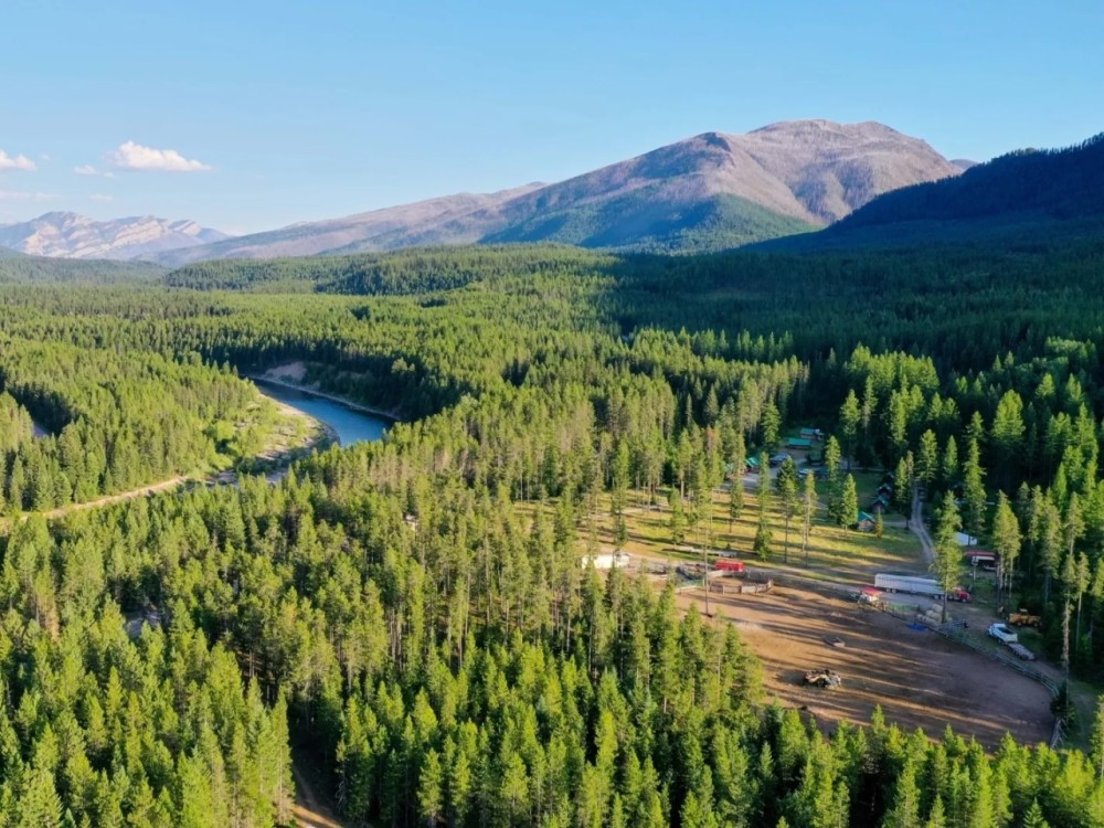 Montana Wilderness br Lodge Outfitting featured image