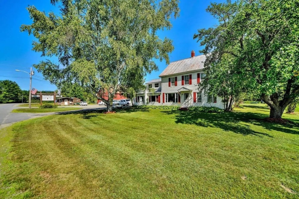 Hunting and Fishing Lodge Offers the True Maine Experience featured image