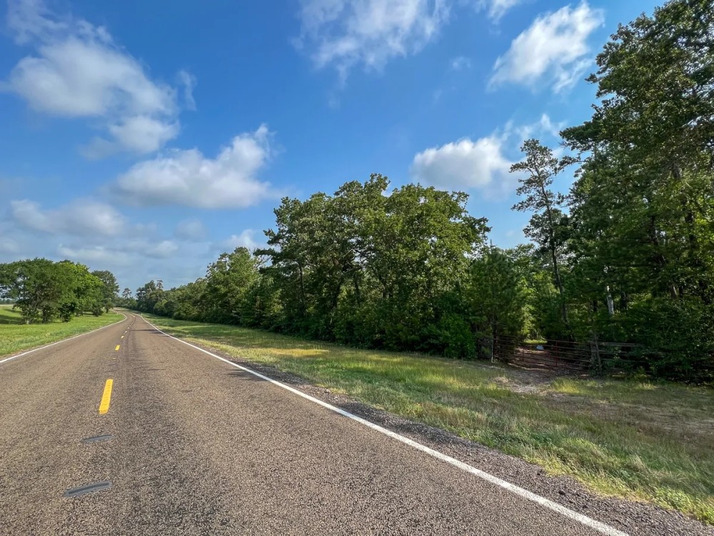 236 Acres IH-45N T-271006-2 featured image