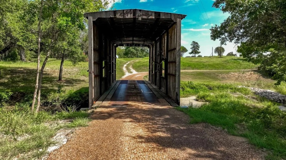 New Listing 75 - Ac Hwy 6 Lueders featured image