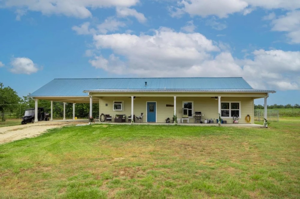 3743 W FM 2237 in Muldoon featured image