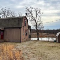 Turn-Key Big Buck Hunting Retreat with Cabin Close To Tulsa images 2
