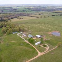 Excellent Grazing And Hunting Farm With Multiple Homes Near Lebanon images 5