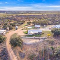 3521 Bryant Rd. in Schulenburg Texas images 4