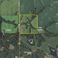 2 homes at Wind and Waves plus 40 m l acres in Melrose IA
