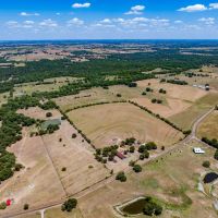 3521 Bryant Rd. in Schulenburg Texas images 4