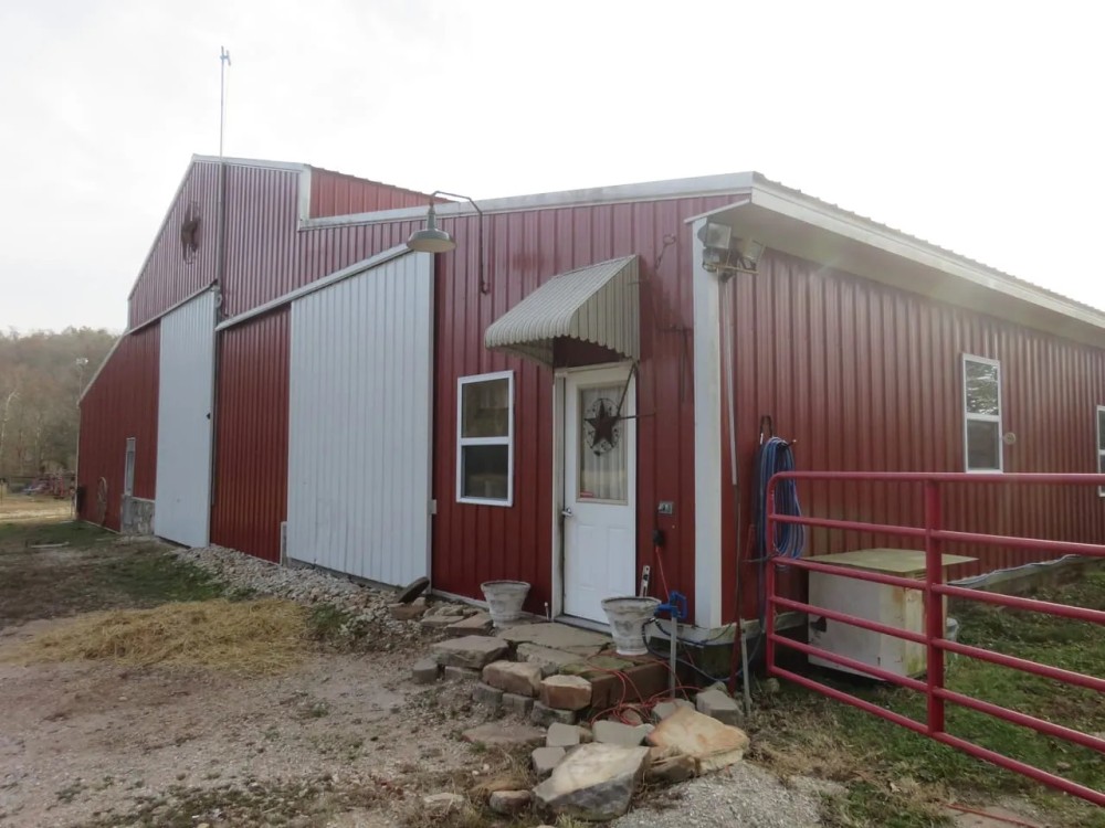122 - Acres with a 2 400sqft Home in Reynolds County MO featured image
