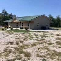 2 Homes 3 Bed 2 Bath and 2 Bed 2 Bath 22 Acres Shop Ponds images 3